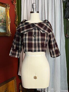Flirty plaid cropped jacket